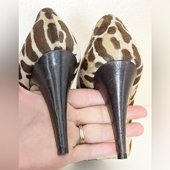 Vintage Barneys New York heels textured leopard print pee toe pumps. 38 - Picture 7 of 12